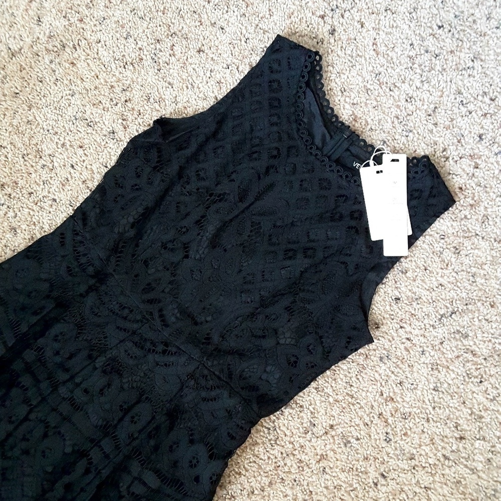 BNWT Lace Cocktail Party Dress in Black - Picture 4 of 5